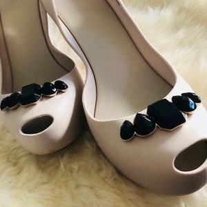 MELISSA SHOES VWA BEAUTIFUL SEXY AND CHARMING